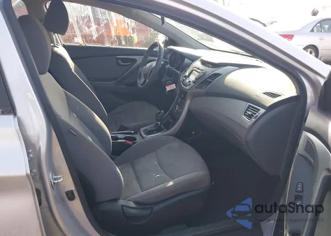 2016 Hyundai Elantra Se z USA, uszkodzony, nr VIN 5NPDH4AE4GH659630